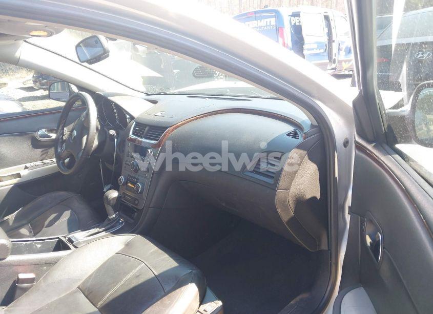 Photo 5 of 2011 Chevrolet Malibu LTZ (VIN 1G1ZE5E76BF111026)