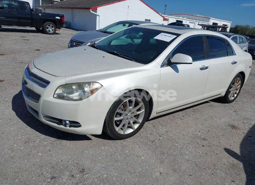 Photo 2 of 2011 Chevrolet Malibu LTZ (VIN 1G1ZE5E76BF397153)