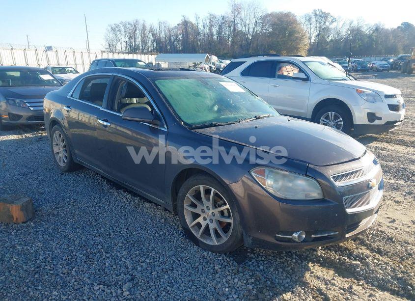 2011 Chevrolet Malibu LTZ (VIN 1G1ZE5E77BF267656) main photo