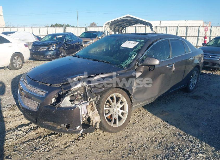 Photo 2 of 2011 Chevrolet Malibu LTZ (VIN 1G1ZE5E77BF267656)