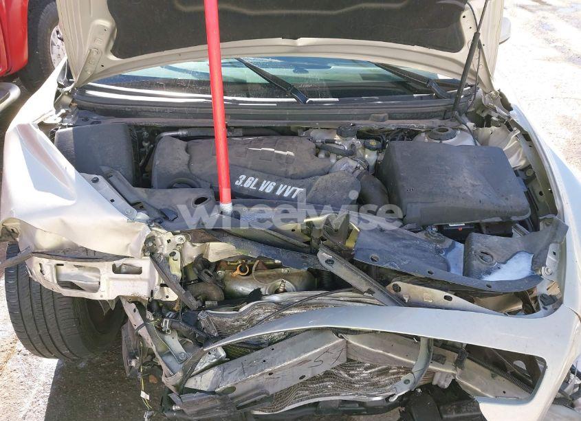 Photo 10 of 2010 Chevrolet Malibu LTZ (VIN 1G1ZE5E78AF133883)