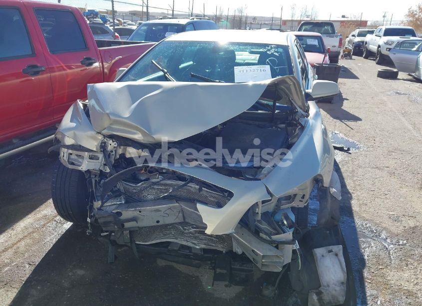 Photo 12 of 2010 Chevrolet Malibu LTZ (VIN 1G1ZE5E78AF133883)