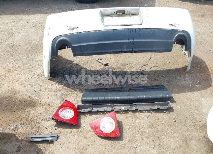 Photo 12 of 2010 Chevrolet Malibu LTZ (VIN 1G1ZE5E7XAF204839)