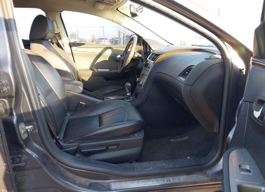 Photo 5 of 2010 Chevrolet Malibu LTZ (VIN 1G1ZE5EB0A4149026)