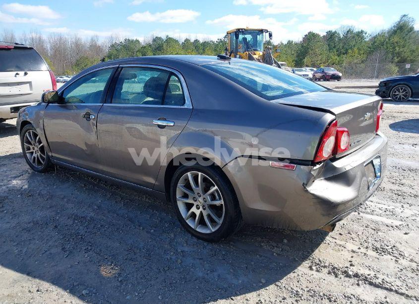 Photo 3 of 2010 Chevrolet Malibu LTZ (VIN 1G1ZE5EB6AF203983)