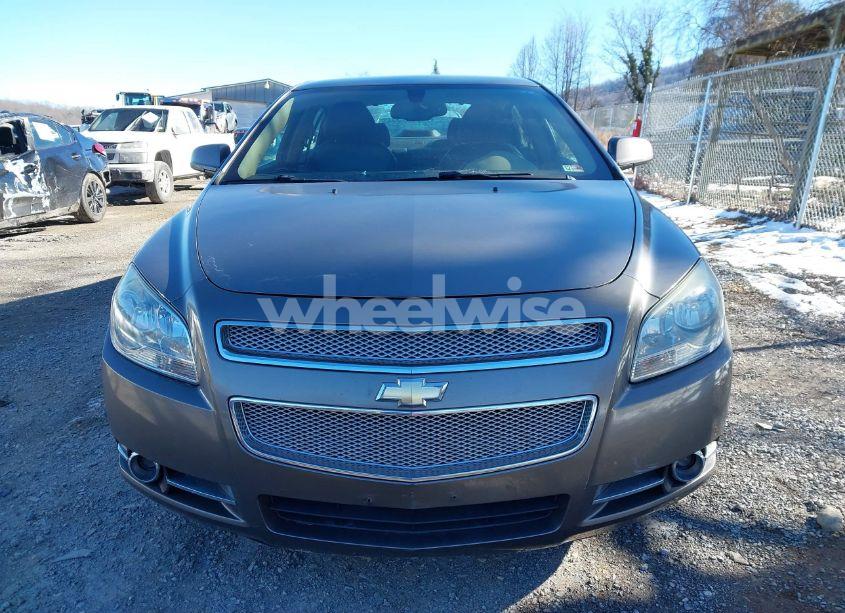 Photo 13 of 2010 Chevrolet Malibu LTZ (VIN 1G1ZE5EB6AF299517)