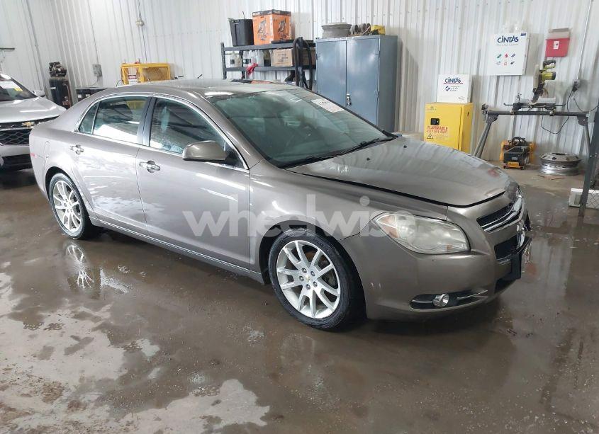 2010 Chevrolet Malibu LTZ (VIN 1G1ZE5EB9AF295445) main photo