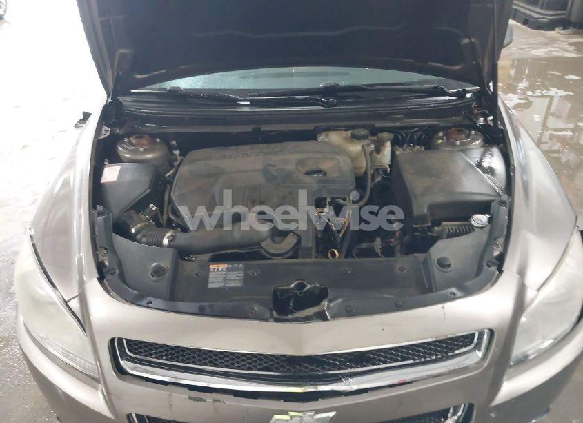 Photo 10 of 2010 Chevrolet Malibu LTZ (VIN 1G1ZE5EB9AF295445)