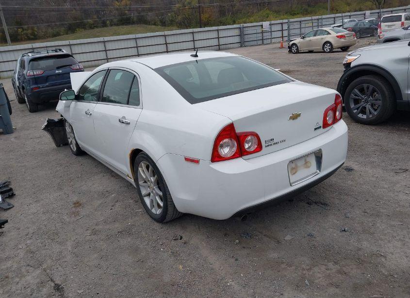 Photo 3 of 2011 Chevrolet Malibu LTZ (VIN 1G1ZE5EU2BF105438)