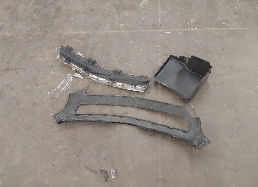 Photo 12 of 2011 Chevrolet Malibu LTZ (VIN 1G1ZE5EUXBF381706)