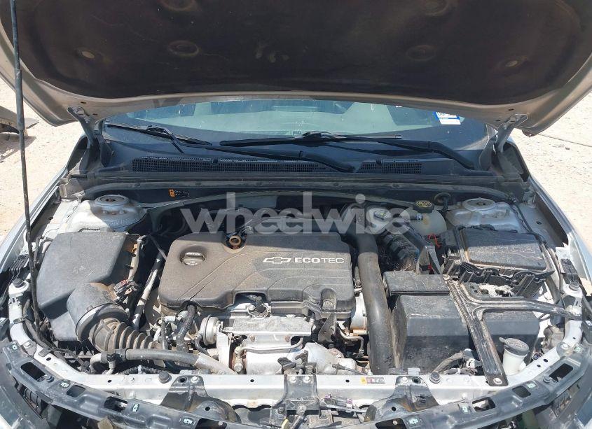 Photo 10 of 2016 Chevrolet Malibu 1LT (VIN 1G1ZE5ST0GF185177)