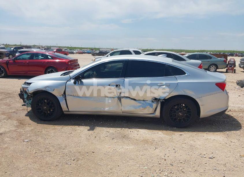 Photo 15 of 2016 Chevrolet Malibu 1LT (VIN 1G1ZE5ST0GF185177)