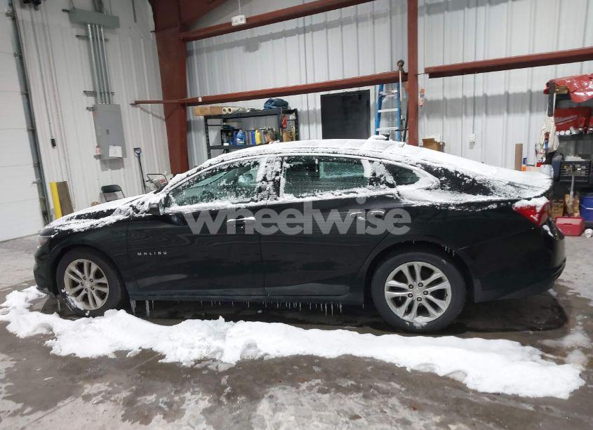 Photo 14 of 2016 Chevrolet Malibu 1LT (VIN 1G1ZE5ST0GF187513)