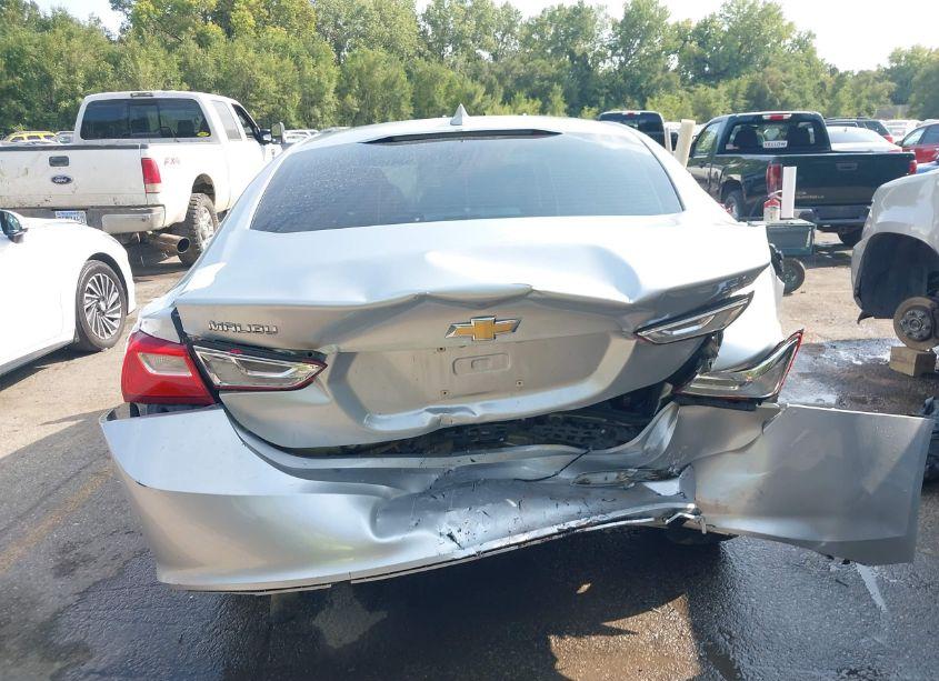 Photo 16 of 2016 Chevrolet Malibu 1LT (VIN 1G1ZE5ST0GF208134)