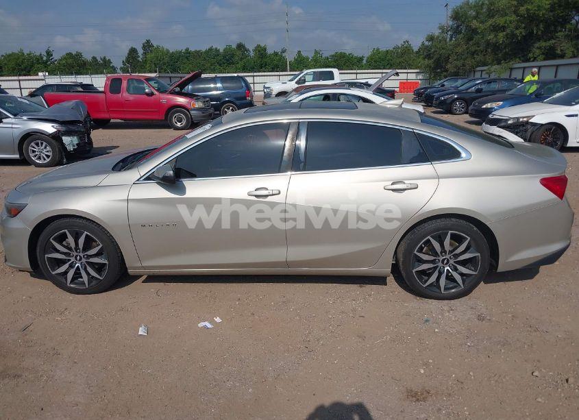 Photo 15 of 2016 Chevrolet Malibu 1LT (VIN 1G1ZE5ST0GF251145)