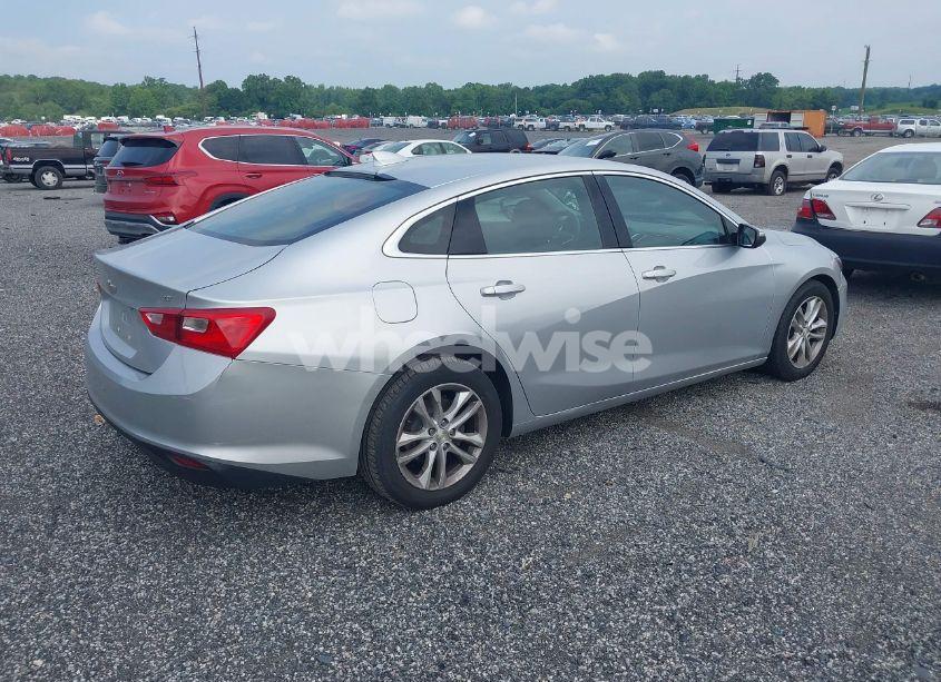 Photo 4 of 2016 Chevrolet Malibu 1LT (VIN 1G1ZE5ST0GF260850)
