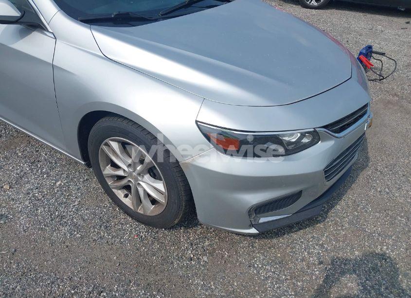 Photo 6 of 2016 Chevrolet Malibu 1LT (VIN 1G1ZE5ST0GF260850)