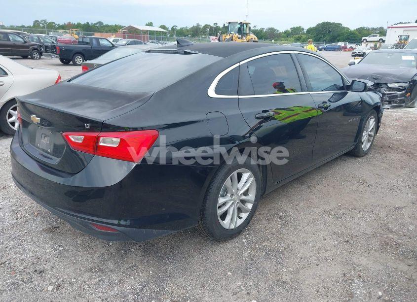 Photo 4 of 2016 Chevrolet Malibu 1LT (VIN 1G1ZE5ST0GF265496)