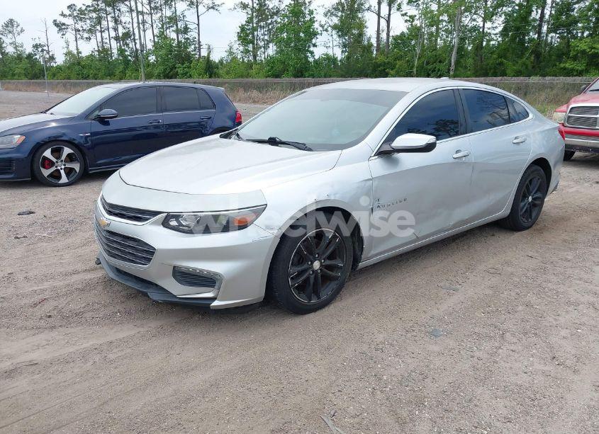 Photo 2 of 2016 Chevrolet Malibu 1LT (VIN 1G1ZE5ST0GF266745)