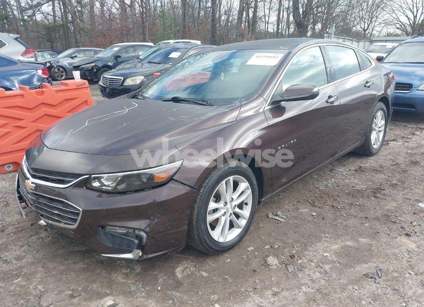 Photo 2 of 2016 Chevrolet Malibu 1LT (VIN 1G1ZE5ST0GF269743)