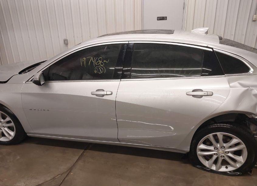 Photo 15 of 2016 Chevrolet Malibu 1LT (VIN 1G1ZE5ST0GF271167)