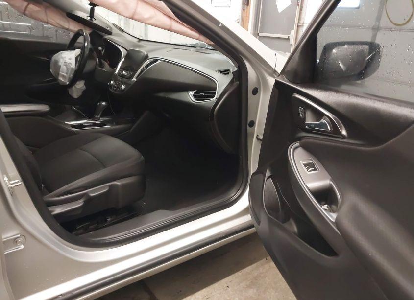 Photo 5 of 2016 Chevrolet Malibu 1LT (VIN 1G1ZE5ST0GF271167)