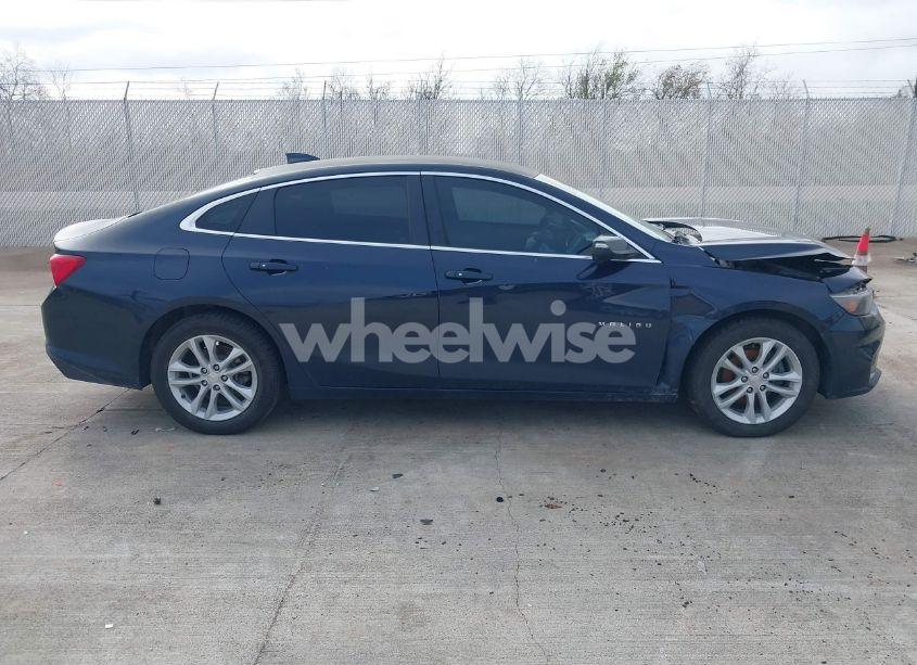 Photo 13 of 2016 Chevrolet Malibu 1LT (VIN 1G1ZE5ST0GF292648)