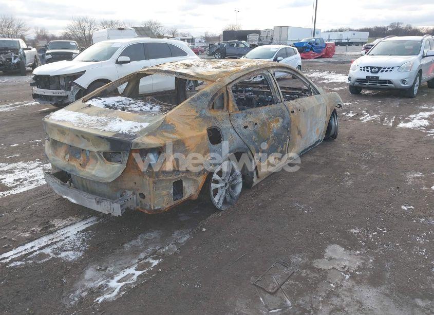 Photo 4 of 2016 Chevrolet Malibu 1LT (VIN 1G1ZE5ST0GF295551)