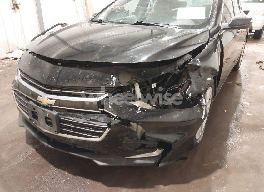 Photo 6 of 2016 Chevrolet Malibu 1LT (VIN 1G1ZE5ST0GF304944)