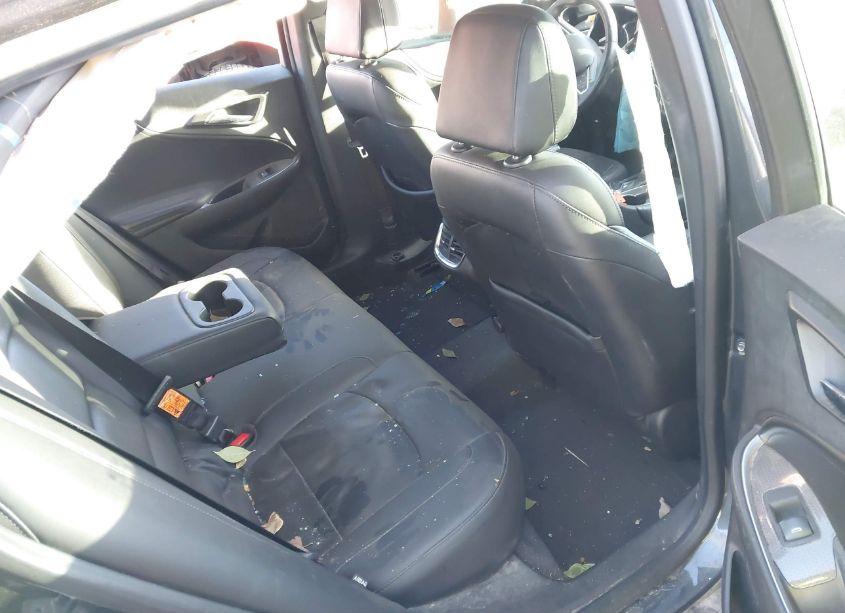 Photo 8 of 2016 Chevrolet Malibu 1LT (VIN 1G1ZE5ST0GF313028)