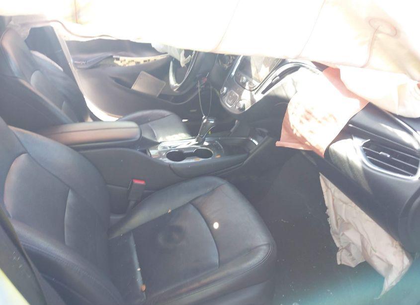 Photo 5 of 2016 Chevrolet Malibu 1LT (VIN 1G1ZE5ST0GF318052)