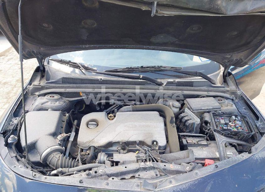 Photo 10 of 2016 Chevrolet Malibu 1LT (VIN 1G1ZE5ST0GF320951)