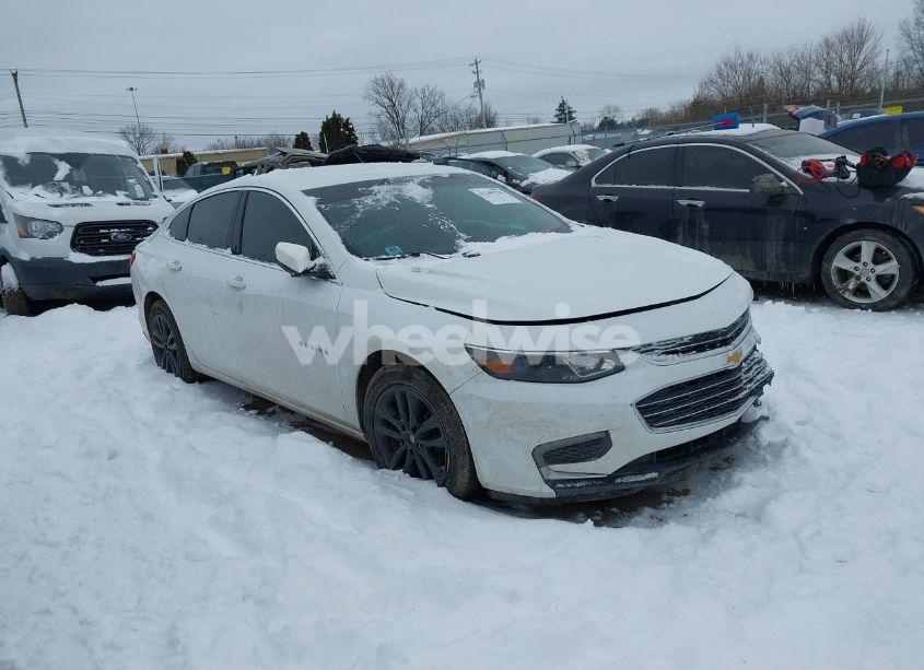 2016 Chevrolet Malibu LT (VIN 1G1ZE5ST0GF322490) main photo