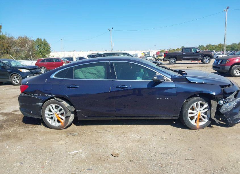 Photo 12 of 2016 Chevrolet Malibu 1LT (VIN 1G1ZE5ST0GF344425)