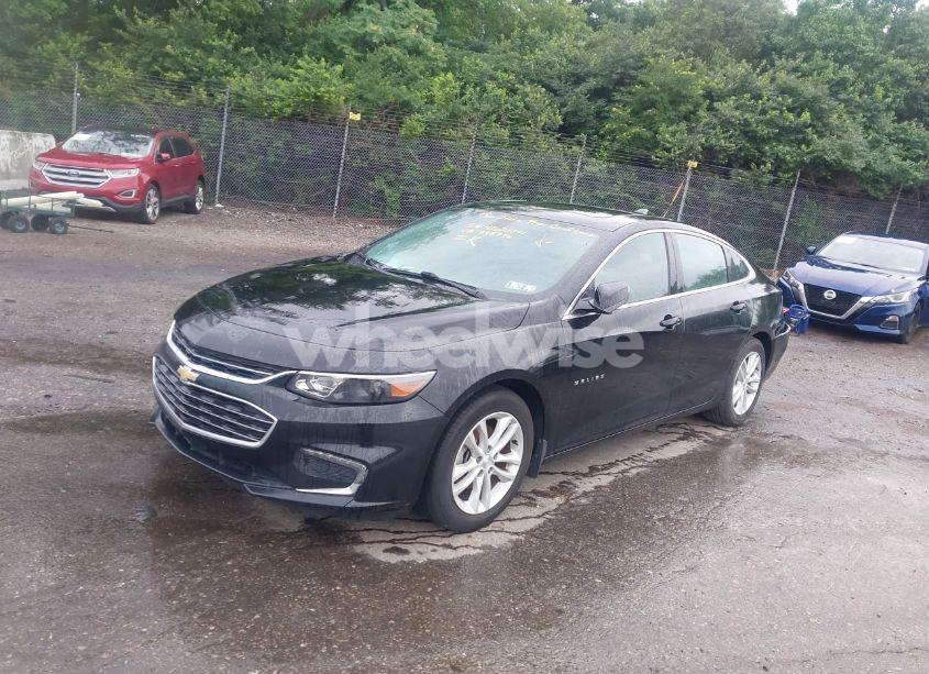 Photo 2 of 2016 Chevrolet Malibu 1LT (VIN 1G1ZE5ST0GF348796)