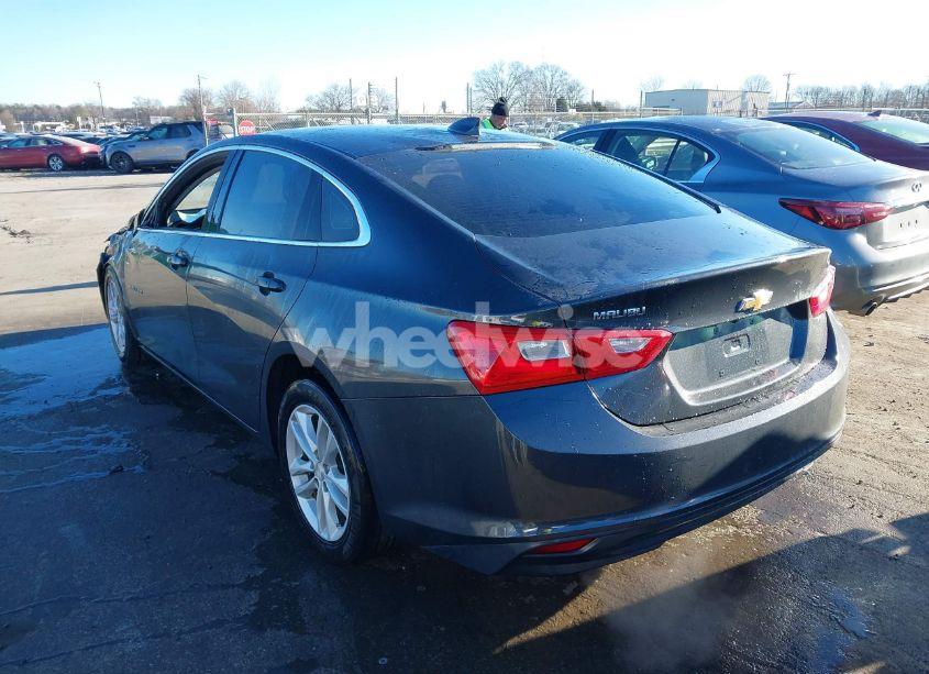 Photo 14 of 2017 Chevrolet Malibu 1LT (VIN 1G1ZE5ST0HF162483)