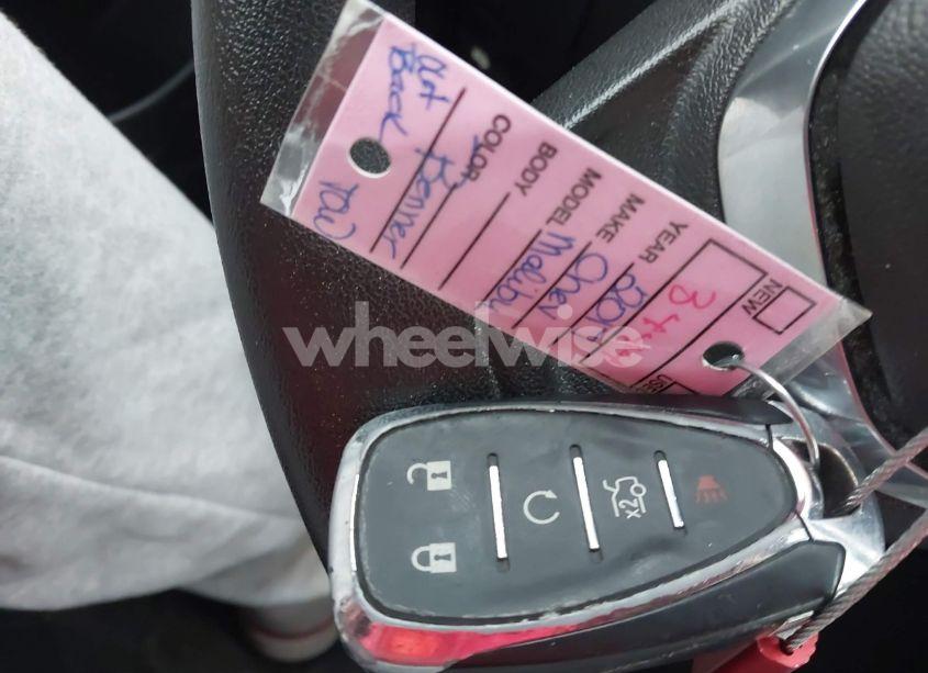 Photo 11 of 2017 Chevrolet Malibu 1LT (VIN 1G1ZE5ST0HF184547)