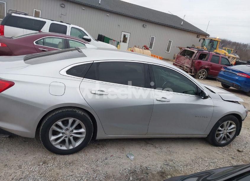 Photo 14 of 2017 Chevrolet Malibu 1LT (VIN 1G1ZE5ST0HF184547)