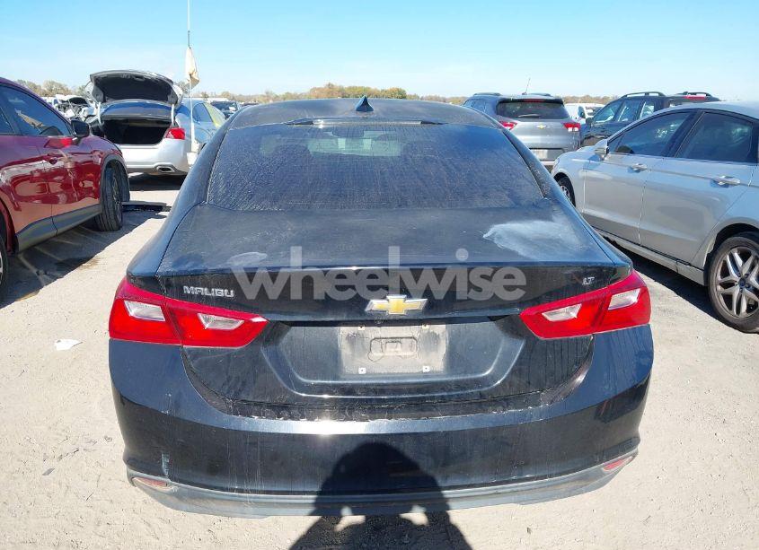 Photo 16 of 2017 Chevrolet Malibu 1LT (VIN 1G1ZE5ST0HF189148)