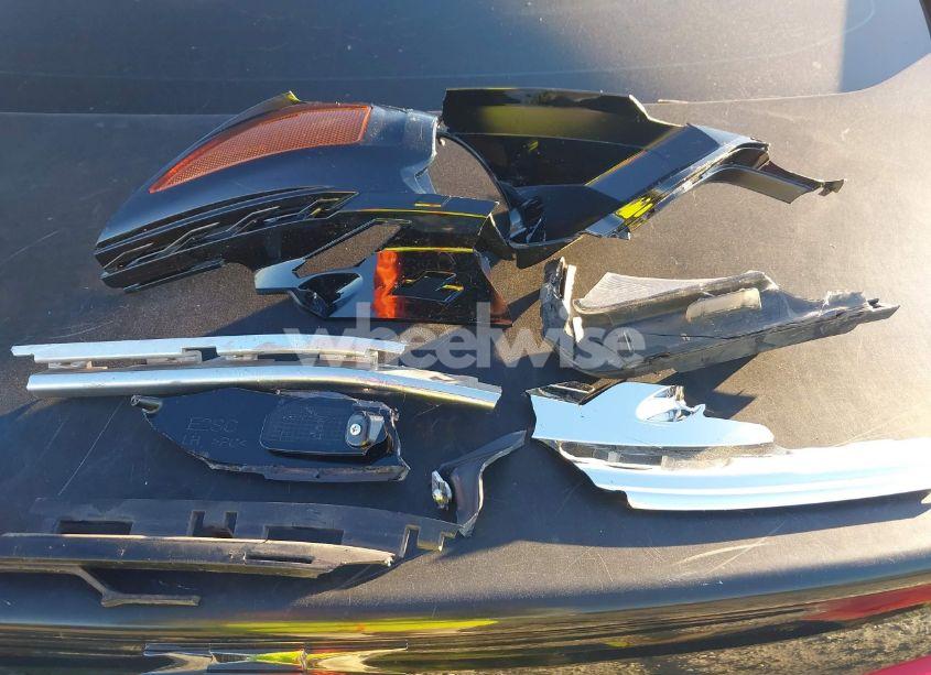 Photo 11 of 2017 Chevrolet Malibu 1LT (VIN 1G1ZE5ST0HF201301)