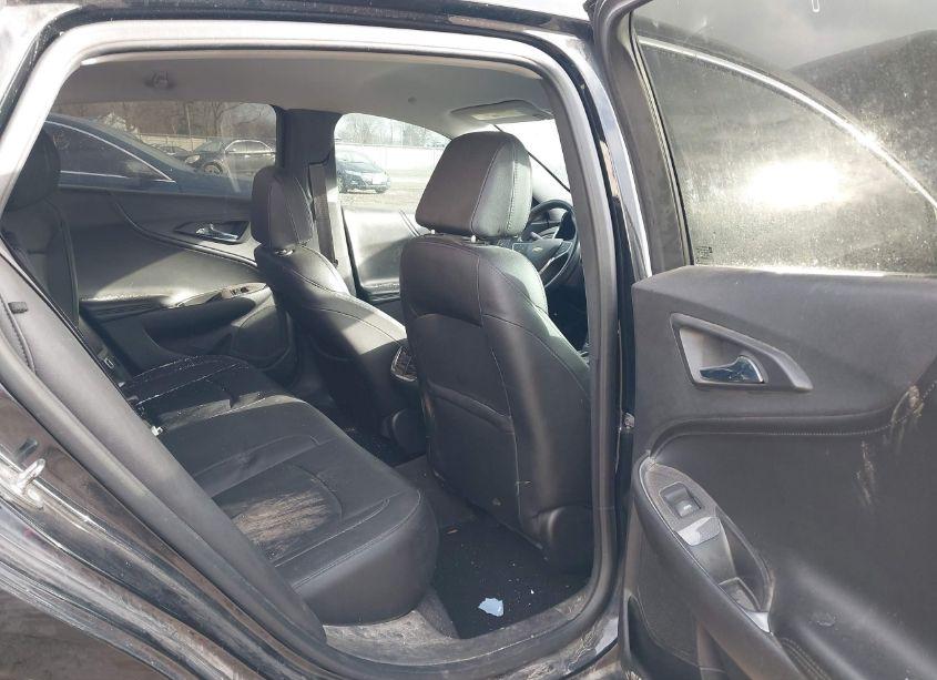 Photo 8 of 2017 Chevrolet Malibu 1LT (VIN 1G1ZE5ST0HF203100)