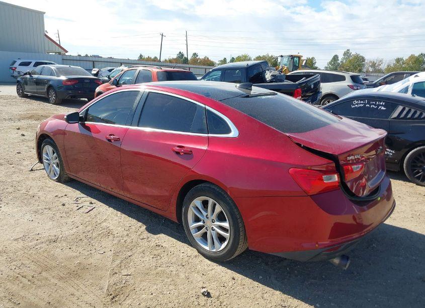 Photo 3 of 2017 Chevrolet Malibu 1LT (VIN 1G1ZE5ST0HF225629)