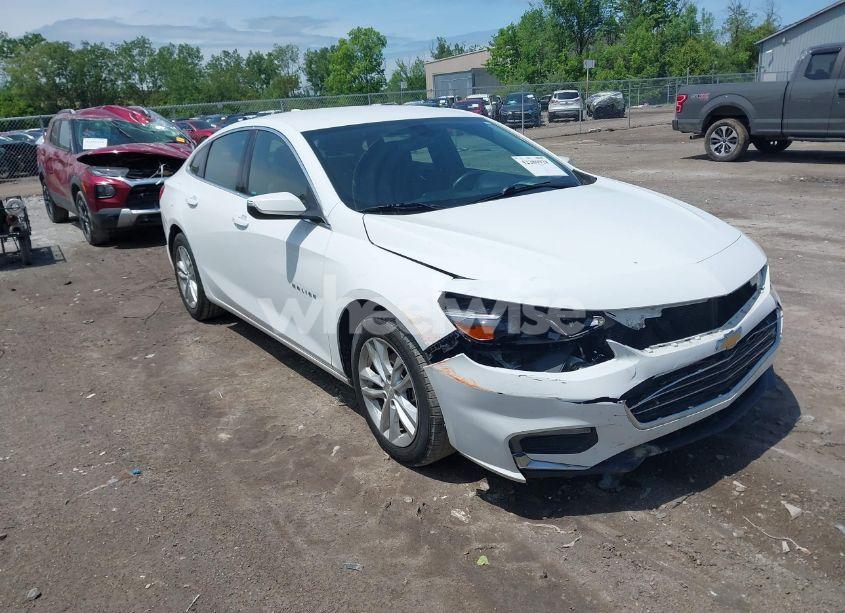 2017 Chevrolet Malibu 1LT (VIN 1G1ZE5ST0HF226778) main photo
