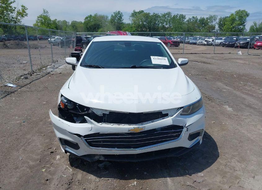 Photo 12 of 2017 Chevrolet Malibu 1LT (VIN 1G1ZE5ST0HF226778)