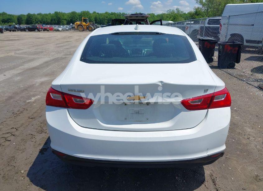 Photo 16 of 2017 Chevrolet Malibu 1LT (VIN 1G1ZE5ST0HF226778)