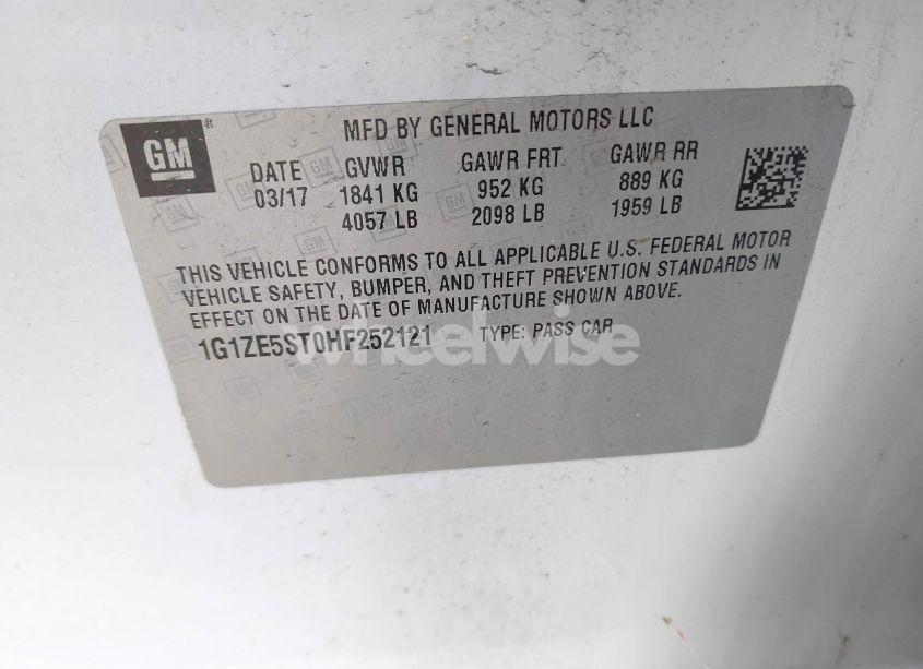 Photo 9 of 2017 Chevrolet Malibu 1LT (VIN 1G1ZE5ST0HF252121)