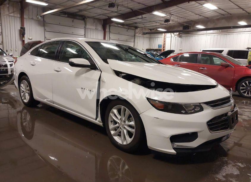 2017 Chevrolet Malibu 1LT (VIN 1G1ZE5ST0HF255844) main photo