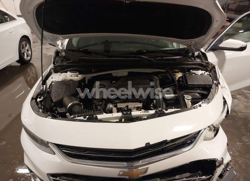 Photo 10 of 2017 Chevrolet Malibu 1LT (VIN 1G1ZE5ST0HF255844)
