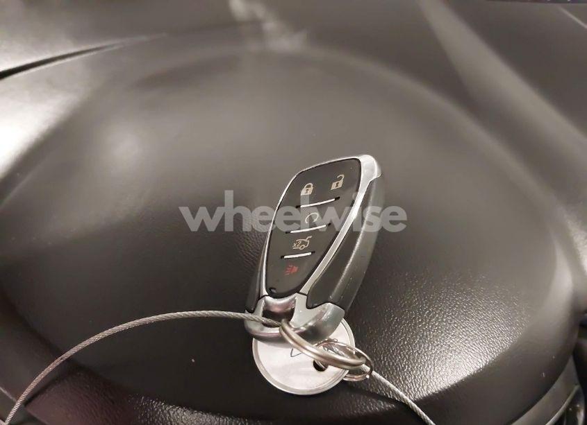 Photo 11 of 2017 Chevrolet Malibu 1LT (VIN 1G1ZE5ST0HF255844)