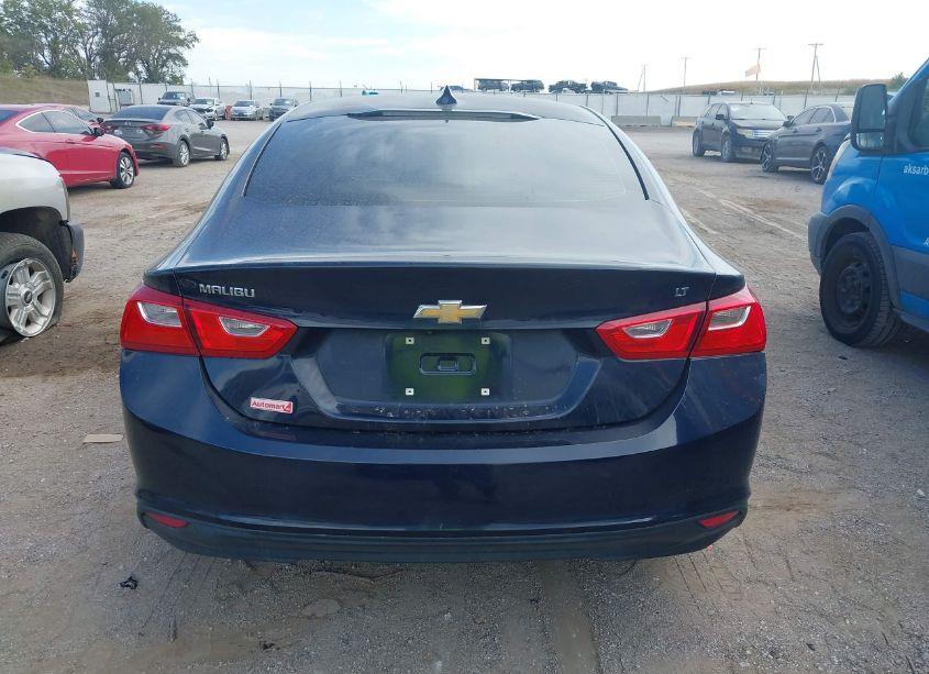 Photo 16 of 2017 Chevrolet Malibu 1LT (VIN 1G1ZE5ST0HF259019)